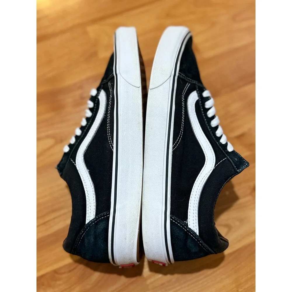 Vans Old Skool Mens 11 Black White Suede Canvas Skate Shoes Sneakers Sanitized - Picture 7 of 12